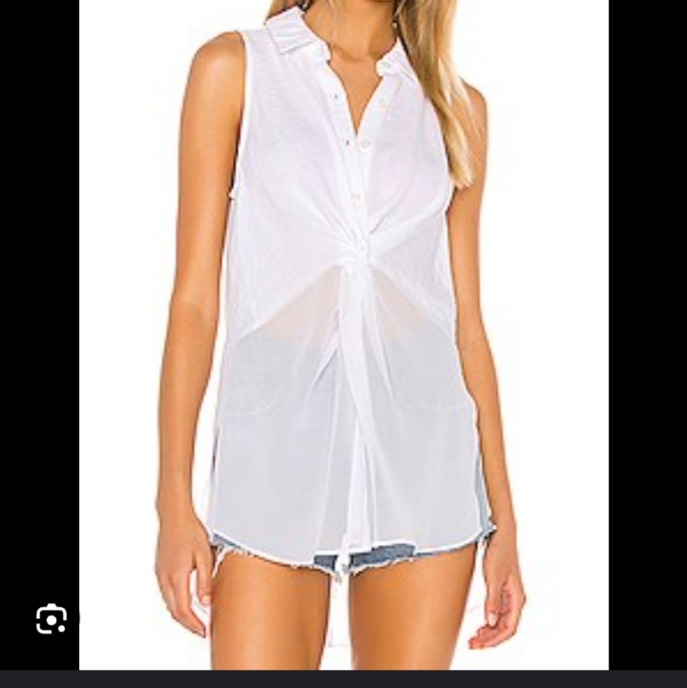 BCBGeneration Knot Front Top
